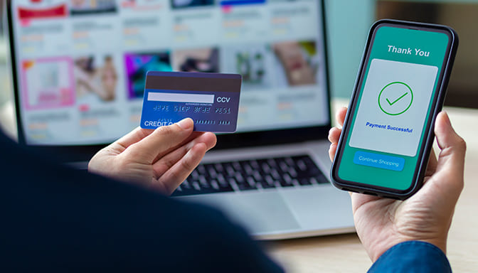 Mejores tarjetas para compras en dólares sin comisión por tipo de cambio